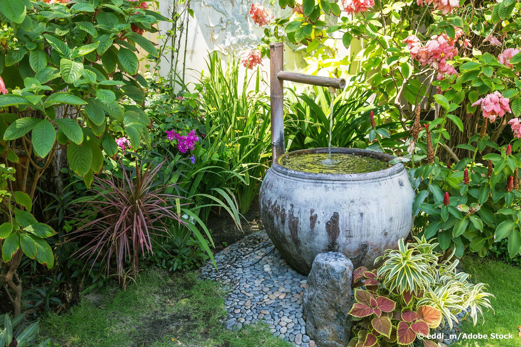 Garten mit natürlichen Elementen verschönern